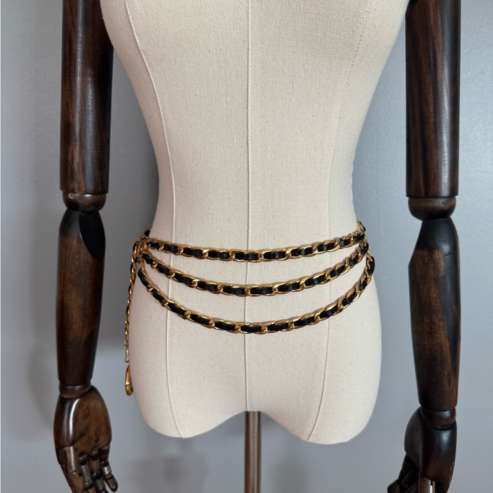 Chanel 1994 Chain Leather Belt - Picture 10 of 11